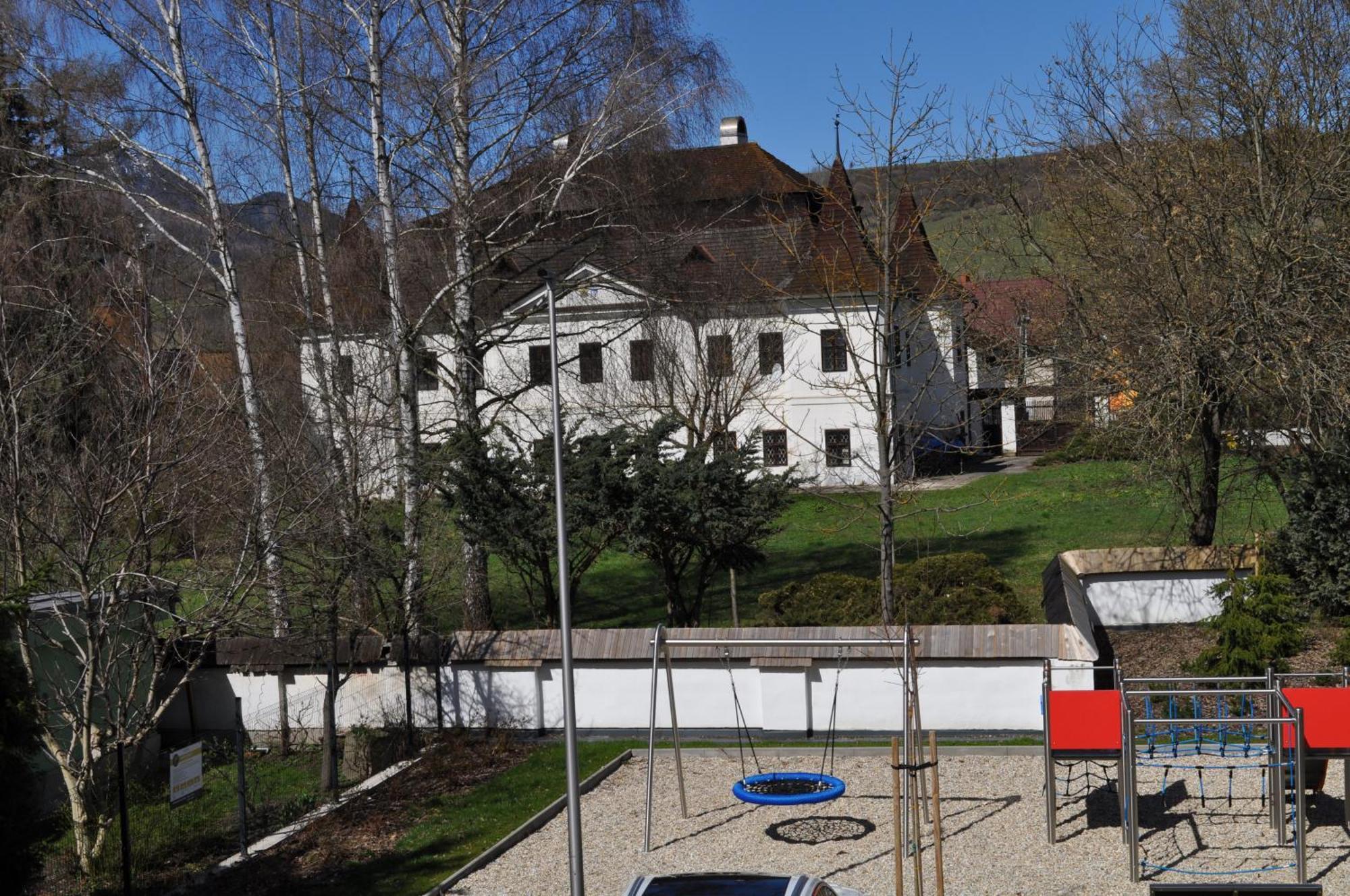 Apartment Timo Besen 209 Bešeňová エクステリア 写真